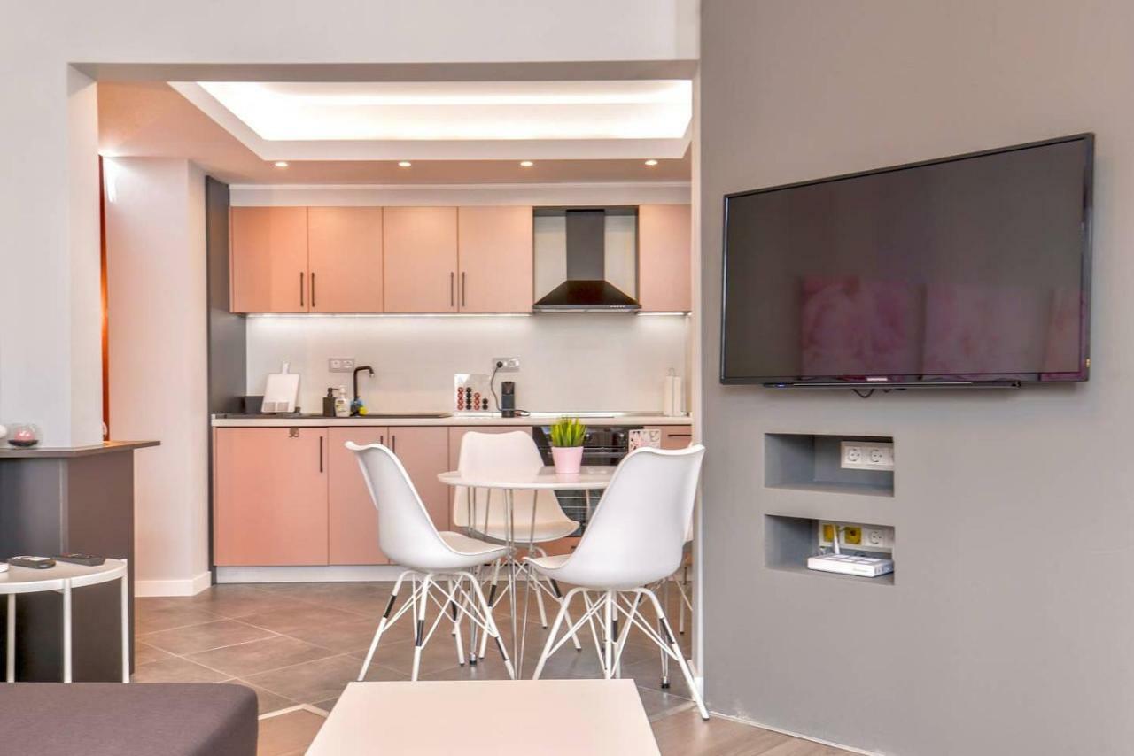 Rosé One Bedroom Designer In Centre