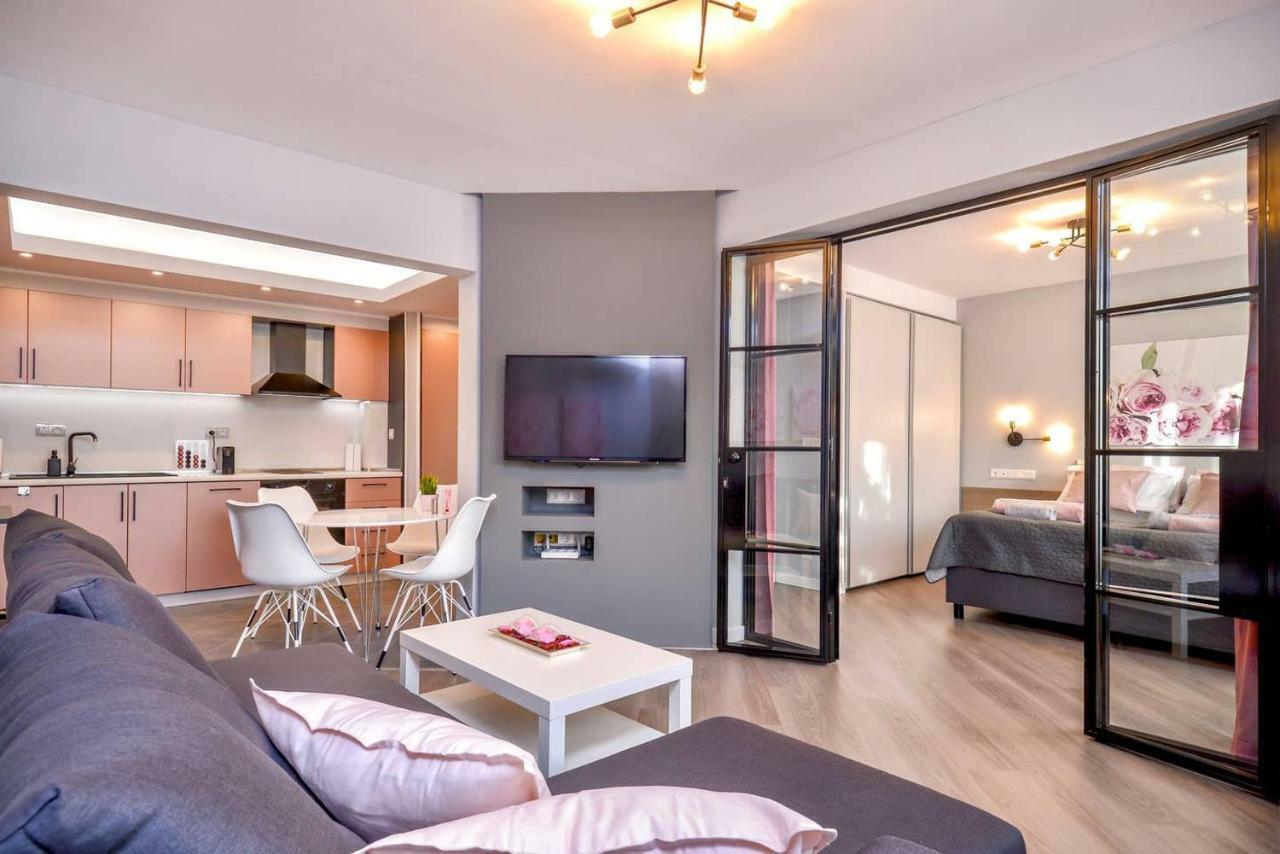 Rosé One Bedroom Designer In Centre Sofia
