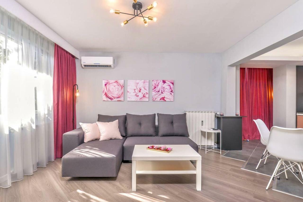 Rosé One Bedroom Designer In Centre Sofia